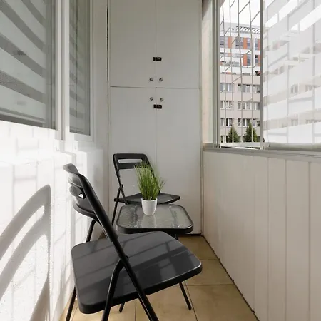 Heart Of Zielna By Renters Daire *