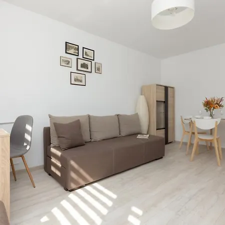 Apartman Heart Of Zielna By Renters