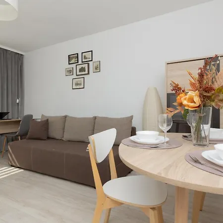 Apartman Heart Of Zielna By Renters *