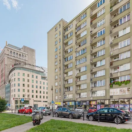 Appartement Heart Of Zielna By Renters